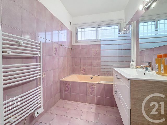 Afficher la photo en grand maison à vendre - 6 pièces - 184.63 m2 - PERPIGNAN - 66 - LANGUEDOC-ROUSSILLON - Century 21 Riberal