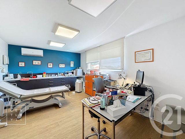 Afficher la photo en grand Appartement Local à vendre - 7 pièces - 158.5 m2 - BAHO - 66 - LANGUEDOC-ROUSSILLON - Century 21 Riberal