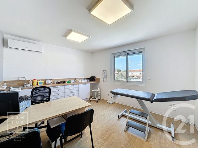 Afficher la photo en grand Appartement Local à vendre - 7 pièces - 158.5 m2 - BAHO - 66 - LANGUEDOC-ROUSSILLON - Century 21 Riberal