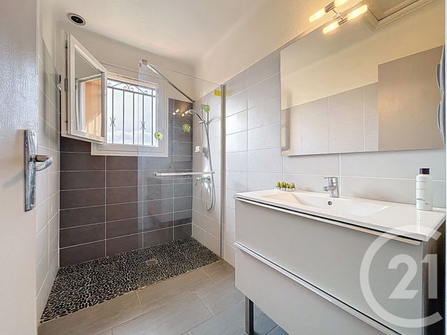 maison à vendre - 5 pièces - 116.0 m2 - ST ESTEVE - 66 - LANGUEDOC-ROUSSILLON - Century 21 Riberal