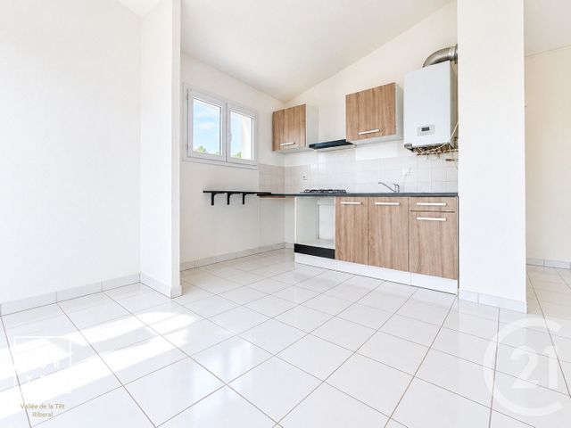 Appartement T2 à louer - 2 pièces - 46.43 m2 - ST ESTEVE - 66 - LANGUEDOC-ROUSSILLON - Century 21 Riberal
