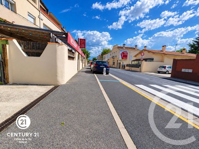 Appartement T3 à louer - 3 pièces - 75.0 m2 - ST ESTEVE - 66 - LANGUEDOC-ROUSSILLON - Century 21 Riberal
