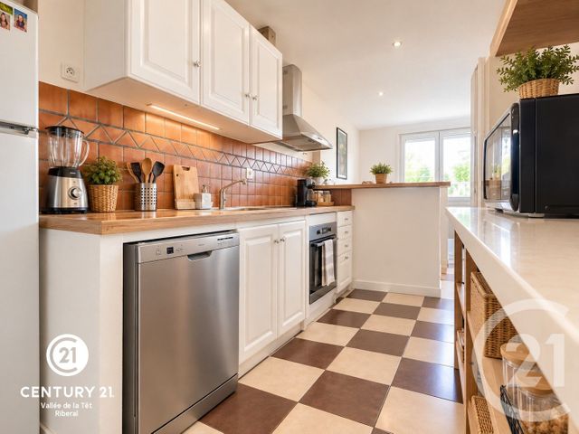 Appartement T3 à louer - 3 pièces - 75.0 m2 - ST ESTEVE - 66 - LANGUEDOC-ROUSSILLON - Century 21 Riberal